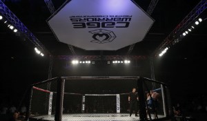 Strickland and Du Plessis to Headline UFC 297 in Toronto